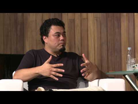 Copa: Sakamoto e Ferréz falam do #naovaitercopa