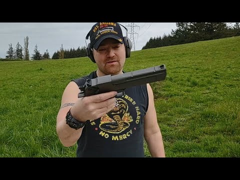 Desert Eagle 44 Mag is better