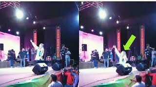 Download lagu Bikin Panik- Via Valen Pingsan Saat Manggung mp3 Download lagu Bikin Panik- Via Valen Pingsan Saat Manggung mp3