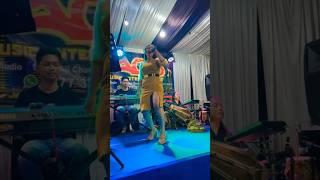 Download lagu dangdut koplo - kehadiranmu #dangdut #dangdutkoplo #shorts mp3