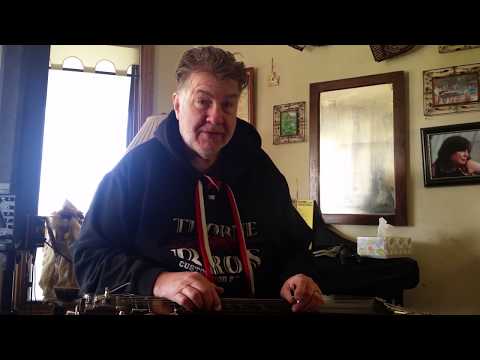 Bob Knight demoing the Duesenberg Fairytale Lap Steel