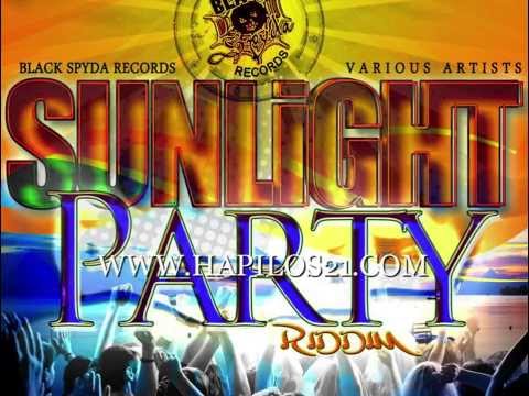 BEENIE MAN - WHINE UP YUHSELF - SUNLIGHT PARTY RIDDIM - BLACKSPYDA RECORDS - 21ST - HAPILOS DIGITAL
