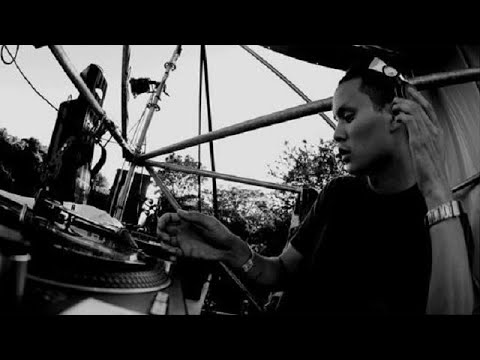 Stefan ZMK | Repetitive Strain 001 | Acid Tekno (2001)