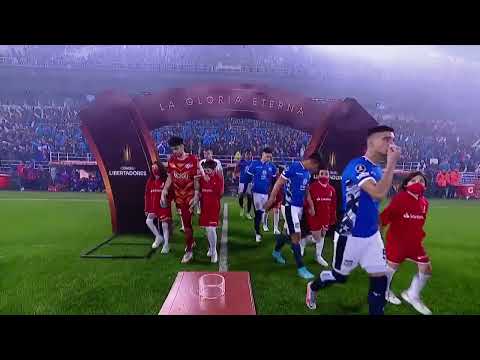 "Recibimiento Vélez Sarsfield - Talleres, Copa Libertadores 2022" Barra: La Pandilla de Liniers &bull; Club: Vélez Sarsfield &bull; País: Argentina