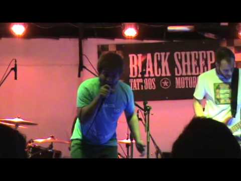 Fato/Feto - A Corda - Festival Palhaço Preguiçoso 2012