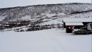 preview picture of video 'Skiing at Tromsø Alpine Centre (Tromsø Alpinsenter)'