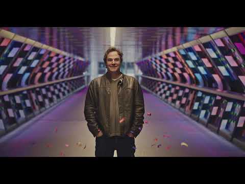 Roger Bart performing For the Dreamers