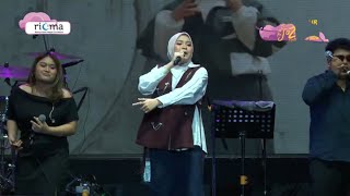 Download lagu Salma Salsabil - Jenuh tapi Butuh - Ramadhan Jazz Festival 2025 mp3