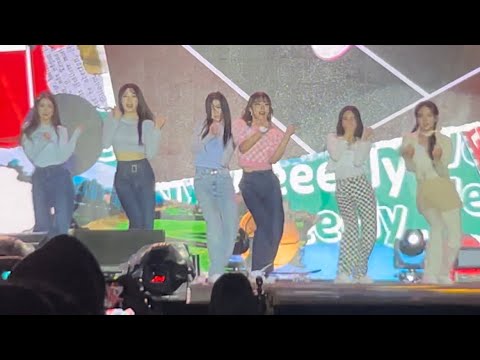 AIVD Fancam - Weekly After School at KPOPLAND in Jakarta 16.09.2022