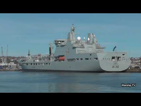 WARSHIPS AT DEVONPORT NAVAL BASE - THE LARGEST NAVAL BASE IN WESTERN EUROPE!