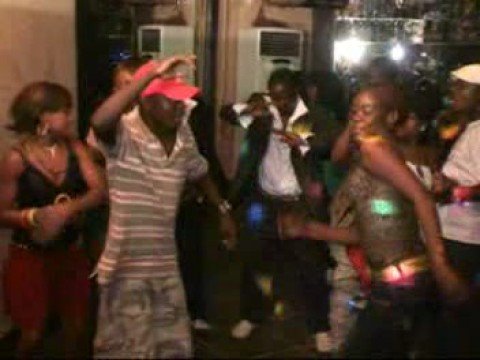 MELITON PABLO - Nivel - Coro Abong Mang - Guinea Ecuatorial