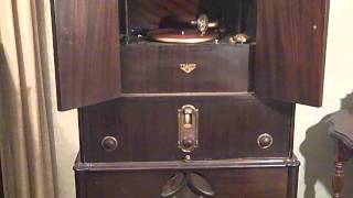 GOLDEN GATE CALIFORNIA RAMBLERS - AM I WASTING MY TIME ON YOU - ROARING 20'S VICTROLA