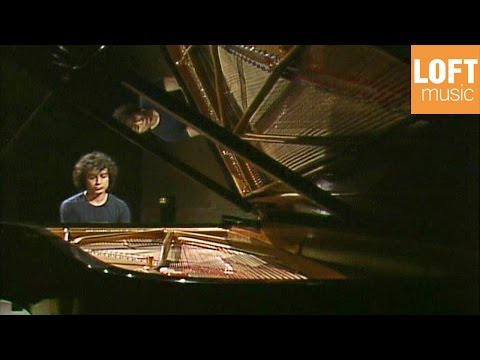 Nicolas Economou: Robert Schumann – Papillons, Op. 2