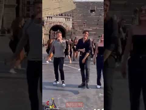Fedez DIETRO LE QUINTE con Tananai e Mara Sattei | LA DOLCE VITA Power Hits 2022 Verona 😎🥰🎊 #shorts