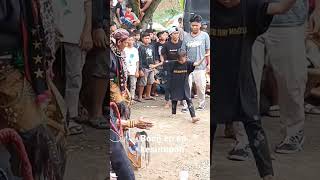 Download lagu bocil ep ep kesurupan mojopahit manggolo jati #shorts #trending #barongankendal #jarankepangkendal mp3 Download lagu bocil ep ep kesurupan mojopahit manggolo jati #shorts #trending #barongankendal #jarankepangkendal mp3