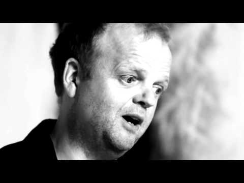 HUNGER TV: MAD HATTER - TOBY JONES