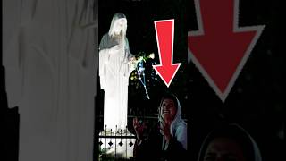 Momento MIRACOLO davanti alla Madonna: telecamera registra tutto!