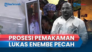 DETIK-DETIK Jenazah Lukas Enembe Dimakamkan, Disambut Ribuan Warga dan Isak Tangis