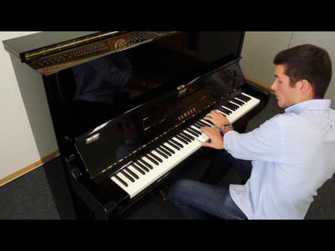 18 Famous Songs Piano Medley