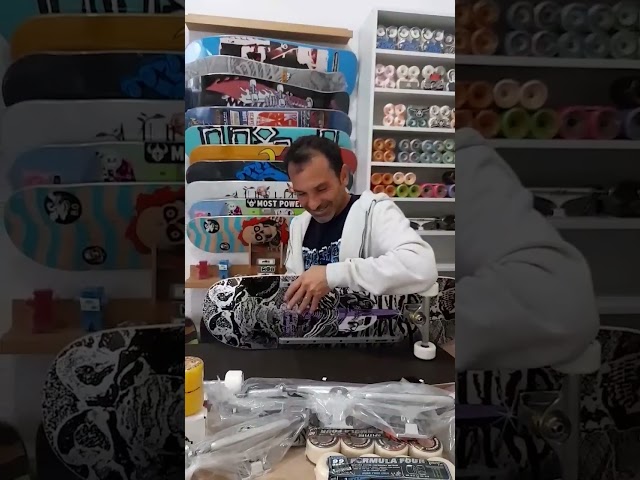 Vídeo relacionado con Sefulim Completo Skateboard para Principiantes, 79 x 20 cm para Adolescentes Adultos, 9 Capas Monopatín de Madera de Arce ABEC-7 Skateboard