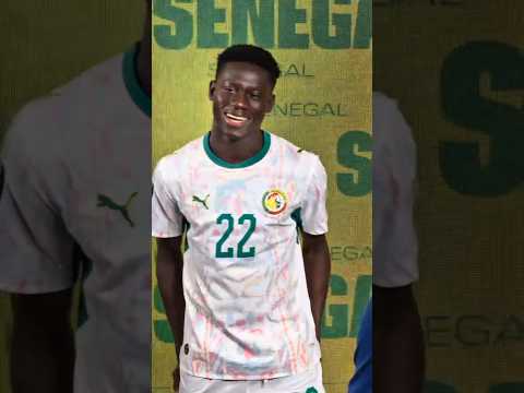❤️🥰 Bara Sapoko Ndiaye lors du shooting photo des Lions du Sénégal #football #shorts