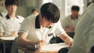 Depois de ser humilhado todos os dias, este aluno finalmente mostra quem é o verdadeiro rei.