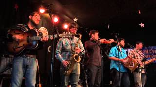 The Revelers - Des Fois (Sometimes) (2015)