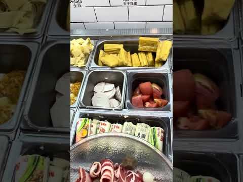 Customize your own bowl at Yin Tang 📍 San Diego, CA #RAINAISCRAZY  @RainaHuang