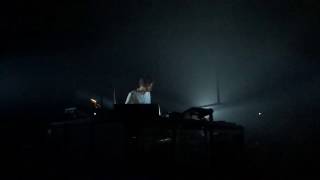 Flume - Take A Chance (Ambient Version Intro) &amp; Helix - Live in Berlin, 09.11.16