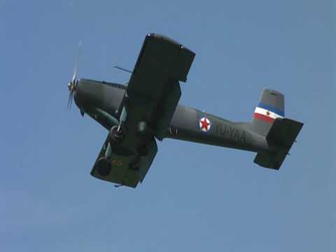 Soko J-20 Kraguj low-speed fly-by