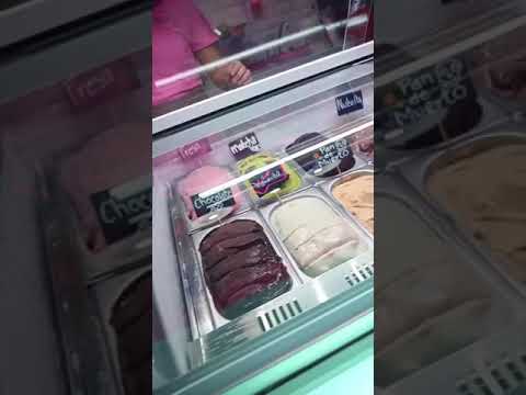 La HELADERIA mais INSTAGRAMEABLE de la CDMX | Heladería Rosa 😱 | Diana y Aaron (DyA)