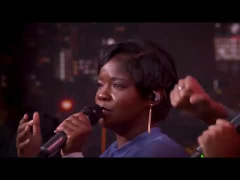 Naby U (Koortjies met Elwira Standili)