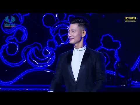 Thể hiện bởi Đức Tuấn