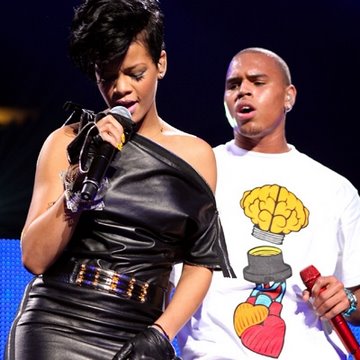 download lagu mp3 mp4 Rihannas Face After Attack, download mp3 Rihannas Face After Attack free downloadn, video klip Rihannas Face After Attack