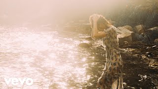 Ella Vos - Cast Away (Lyric Video)