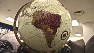 El Mundo Gira - Neury Luciano (Audio)