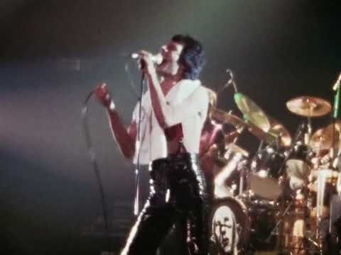 Queen - If You Can't Beat Them [CUT] (Live in Philadelphia: 20/11/1978)