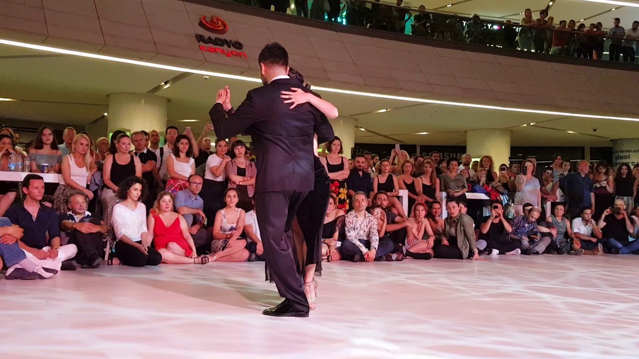 Özgür Serçe & Eylül Atagün Milonga Kanyon - Buscandote/Osvaldo Fresedo