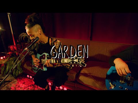 Sessions In Place: Payge Turner - "Garden"