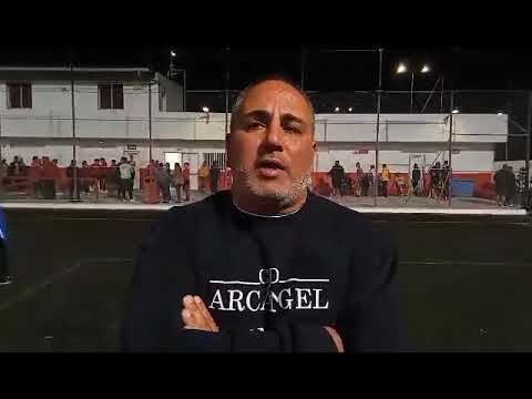 Dani Sánchez, entrenador del CD San Miguel ante la UD Las Zocas