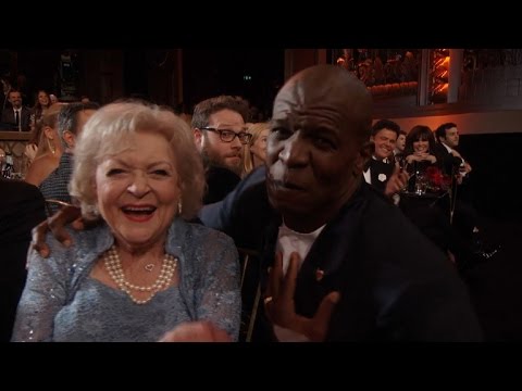 Terry Crews Lip Syncs 'The Golden Girls' Theme Song to Betty White