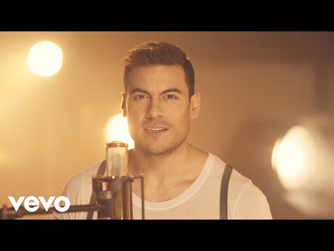 Video thumbnail for Recuerdos de Amor (Lembranças de Amor)