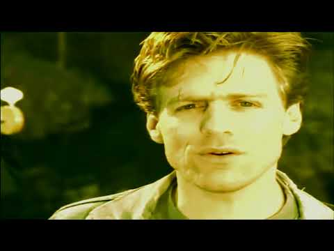 Stand For You, Solo (The Pretenders vs Clean Bandit  vs Bryan Adams vs R.E.M)