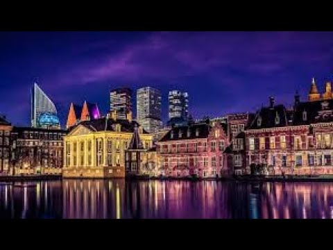 Sneeuw in Den Haag centrum, Binnenhof, het plein, Vijverberg en Lange voorhout! Gevangenpoort.