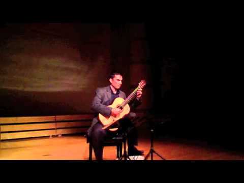 Aires de la Mancha by Torroba played by Jonathan Haley