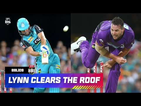 Chris Lynn Launches Shaun Tait Out Of The Gabba | #BBL06
