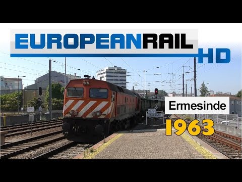 MEDWAY 1960 locomotive 1963 + Comboio Madeira passes Ermesinde Station