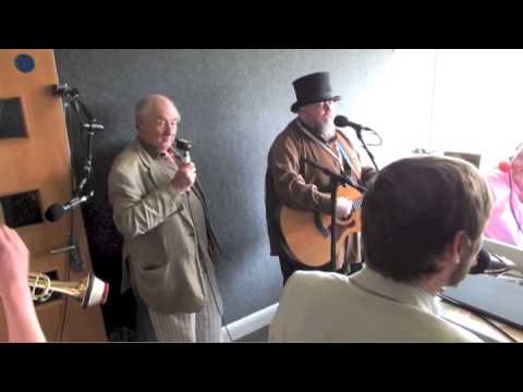 The Ashes: The Duckworth Lewis Method & Henry Blofeld