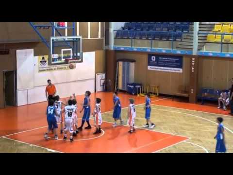 BK TOROLA Snakes Ostrava (22.12.2013) Nový Jičín - U13 BK Snakes Ostrava 17:61 a 14:71