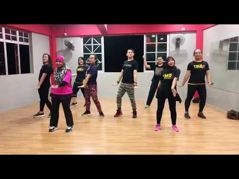Viral Step !! | Syinta Gila By Safiey Illias | Aerobik | VibefitnessKedah